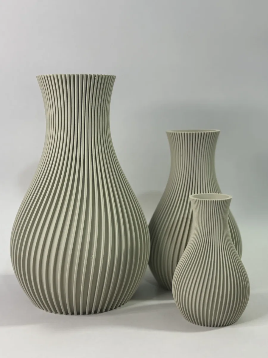 Vases Japandi en studio